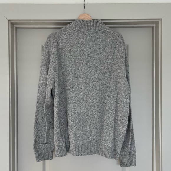 Izod Men’s Button Up Sweater - XXL Heather Gray Great Condition! Size 2XL - Picture 2 of 3